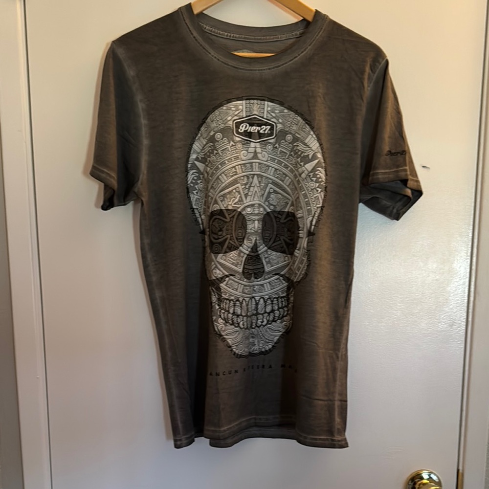 Mexican Rivera Gray Short Sleeve Skull Tee
